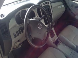 2005 TOYOTA HIGHLANDER, SILVER, 3.3L, AT, FWD,   Z26319